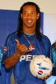 Ronaldinho vs. pepsi